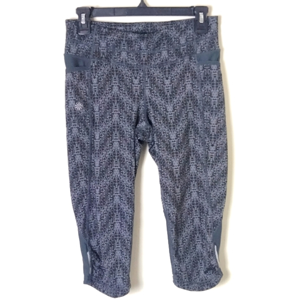 Athleta Techno Be free Knicker Capri leggings